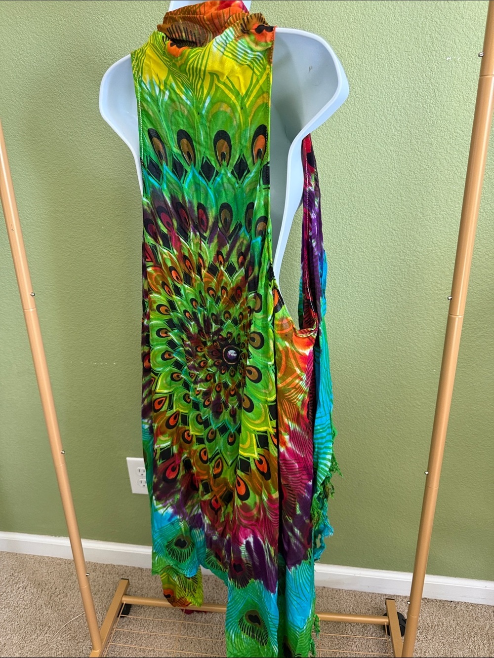 Vibrant Peacock-Print Women’s Swim Coverup in Green Multi